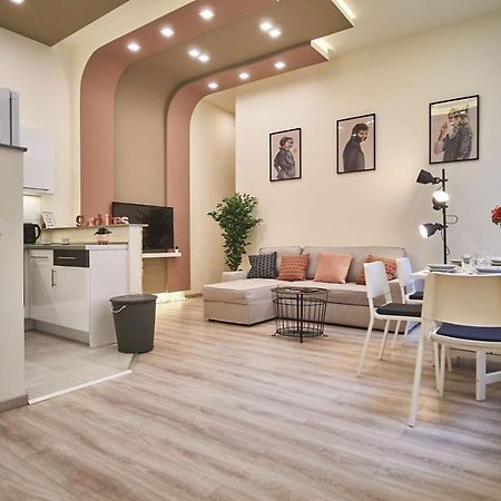 F4 Design Apartment- بودابست المظهر الخارجي الصورة