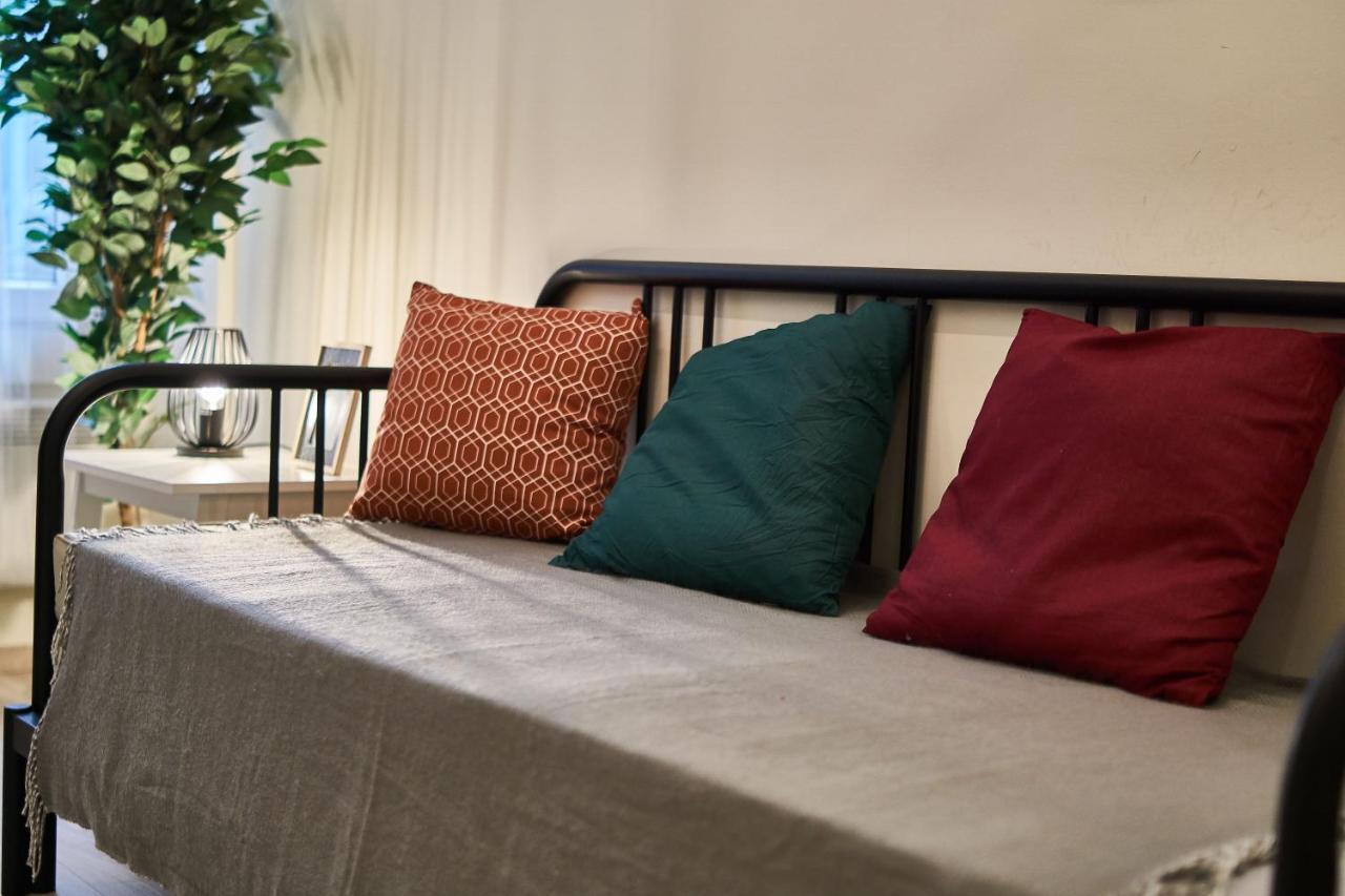 F4 Design Apartment- بودابست المظهر الخارجي الصورة